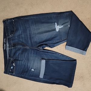 Levi modern cuffed jeans